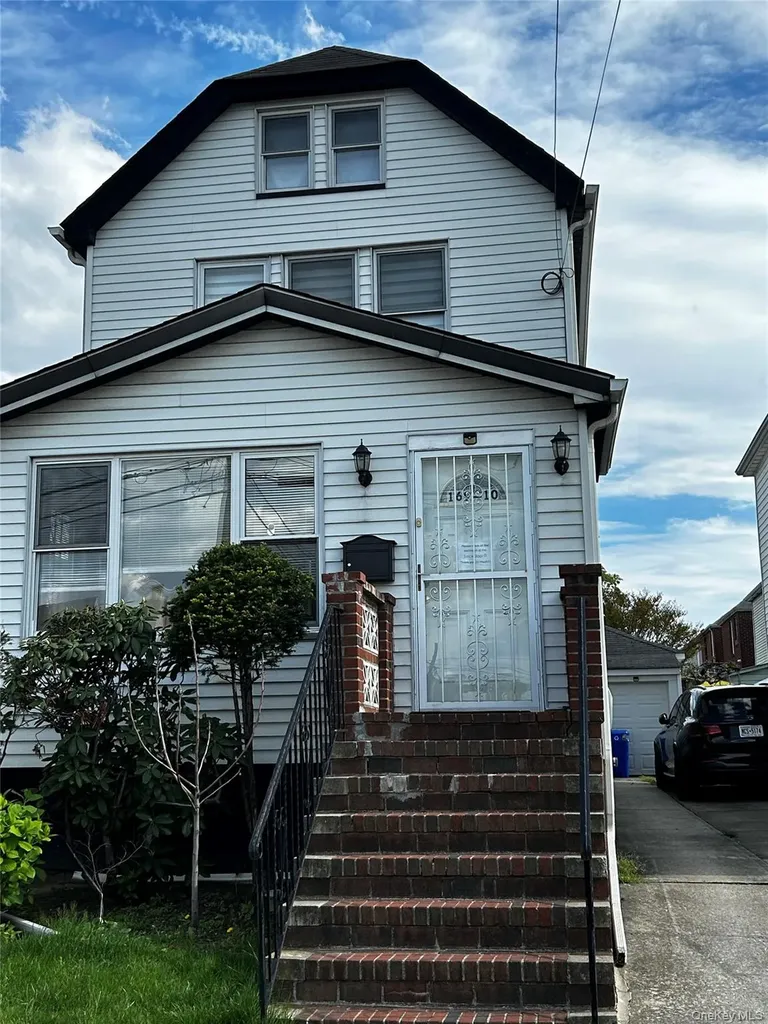 169-10 77th Road Fresh Meadows NY 11366