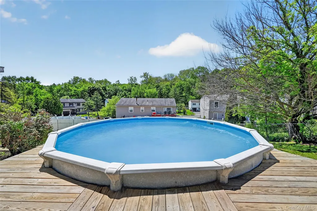 19 Sutherland Drive Monroe NY 10950