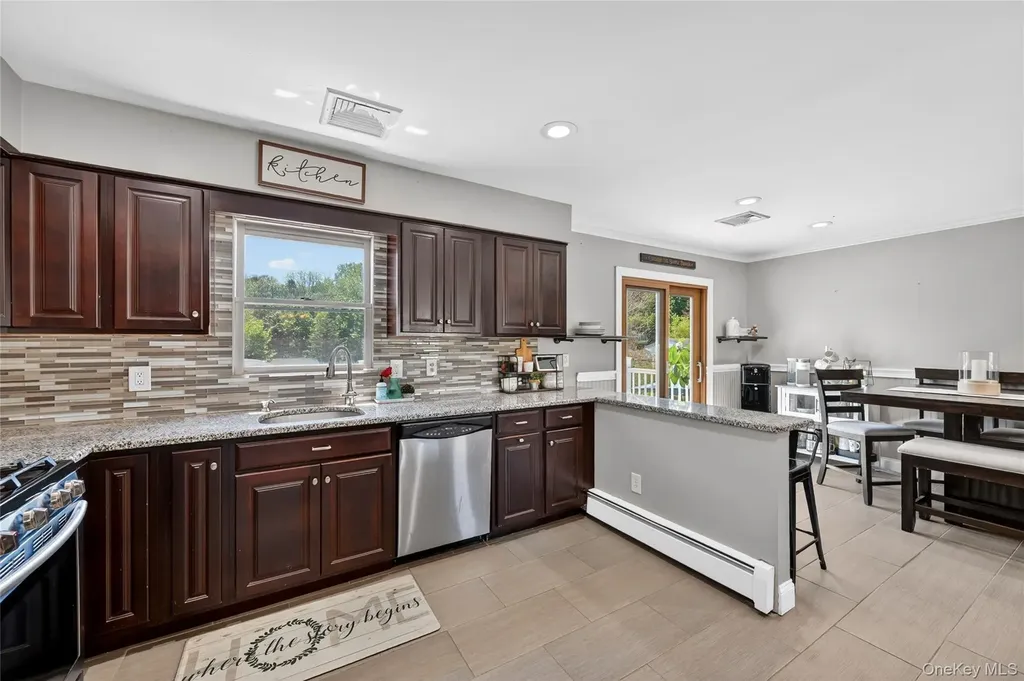 19 Sutherland Drive Monroe NY 10950
