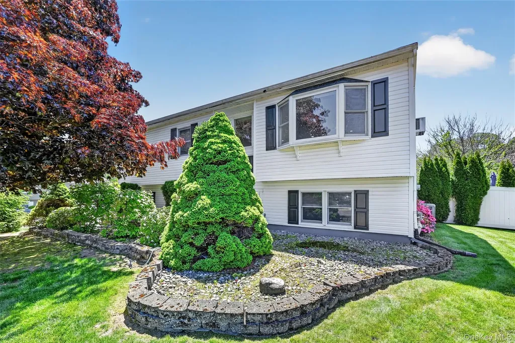 19 Sutherland Drive Monroe NY 10950