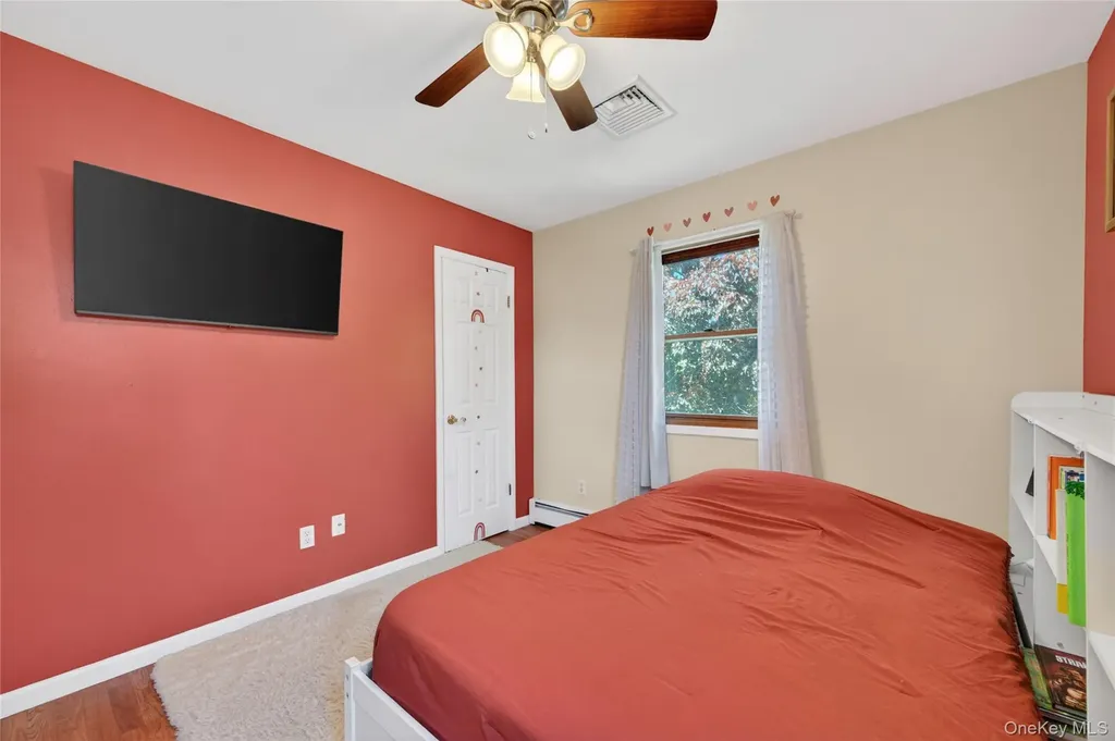 19 Sutherland Drive Monroe NY 10950