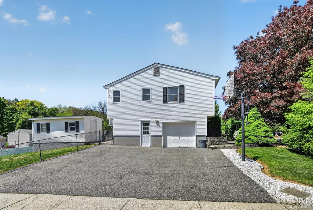 19 Sutherland Drive Monroe NY 10950