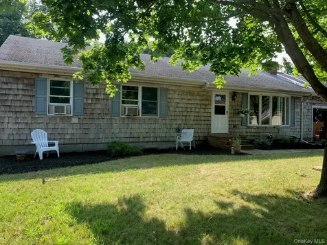 11 Columbia Street Sag Harbor NY 11963