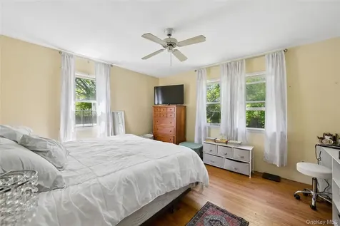 11 Columbia Street Sag Harbor NY 11963