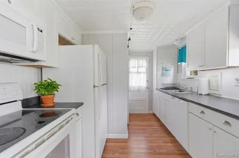 64 Austin Road Mahopac NY 10541