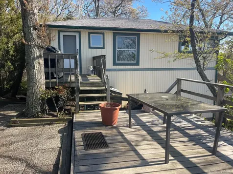 1834A Edwards Avenue Baiting Hollow NY 11933