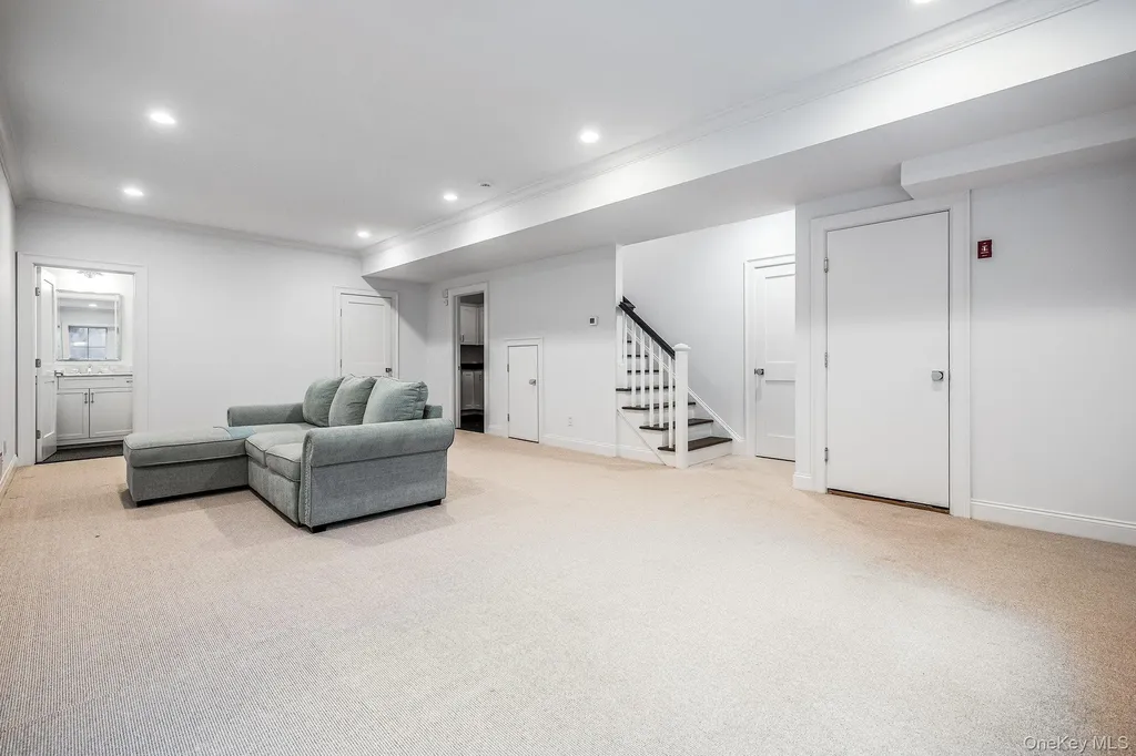 63 Grapal Street Rye NY 10580