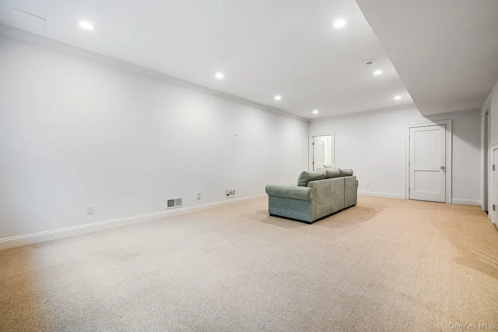 63 Grapal Street Rye NY 10580