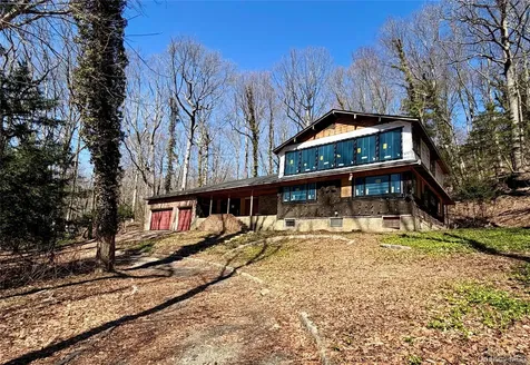 19 Tiffany Road Oyster Bay NY 11771