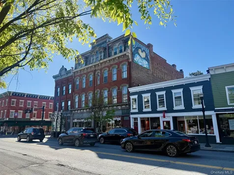 220 Main Street Saugerties NY 12477