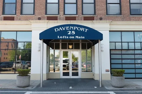 25 Leroy Place New Rochelle NY 10805