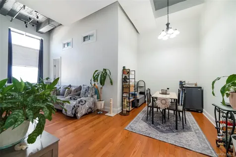 25 Leroy Place New Rochelle NY 10805