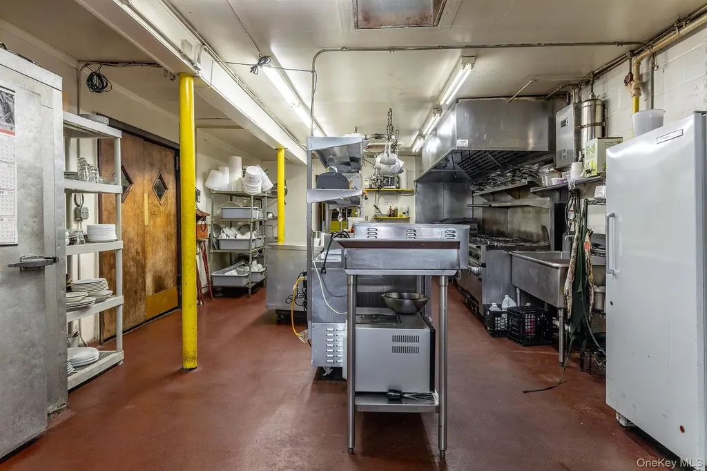 4258 Route 44 Millbrook NY 12545