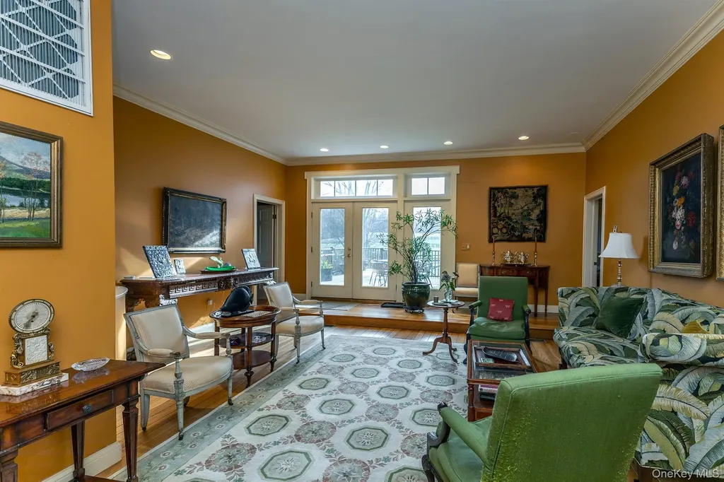 4258 Route 44 Millbrook NY 12545