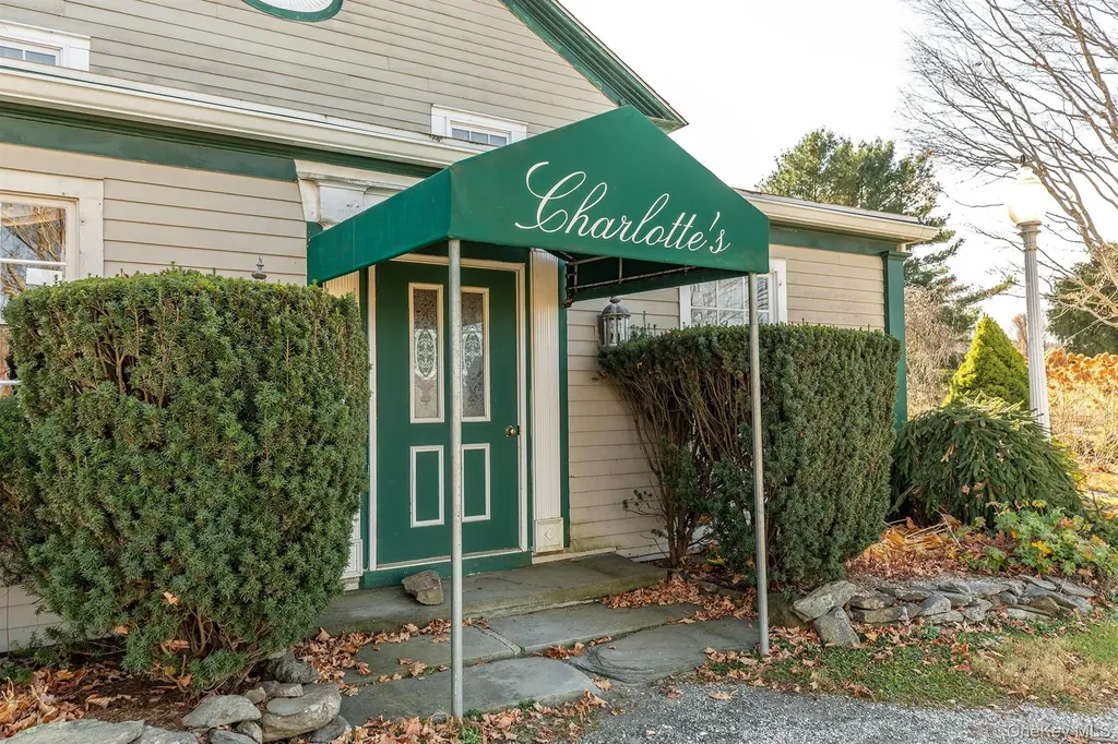 4258 Route 44 Millbrook NY 12545