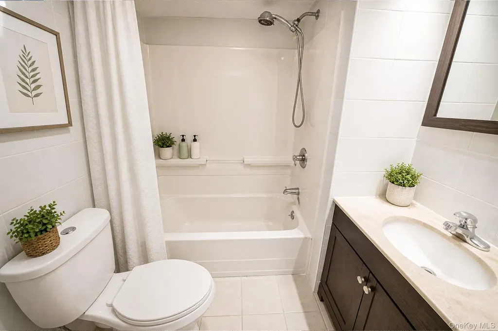 69-08 69th Place Glendale NY 11385