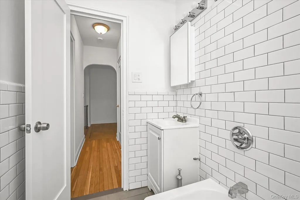 2685 Creston Avenue Bronx NY 10468