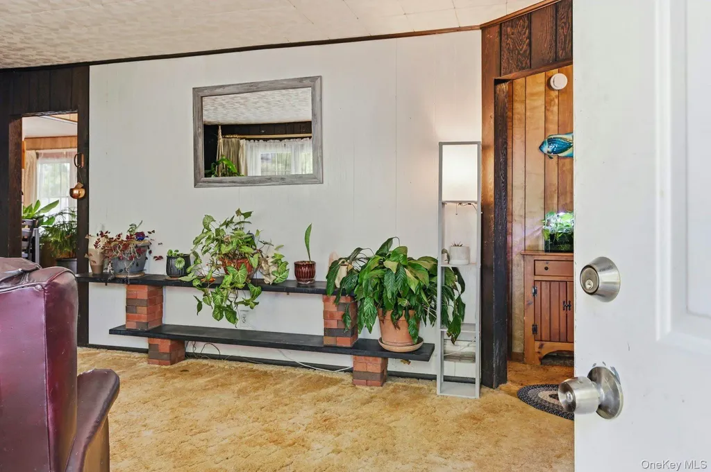 100 Avenue B Holbrook NY 11741