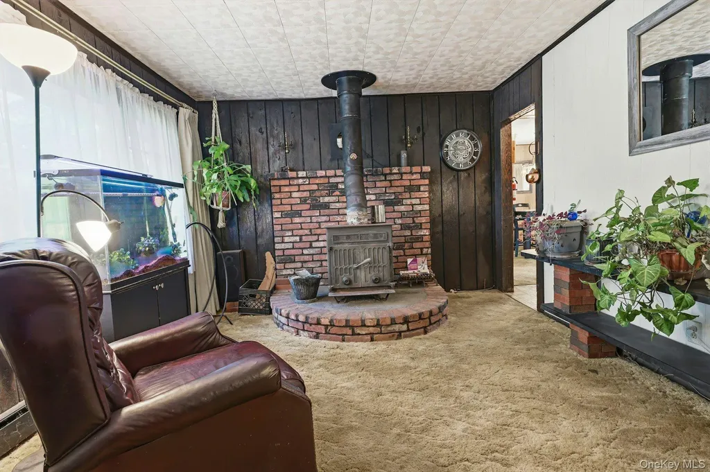 100 Avenue B Holbrook NY 11741