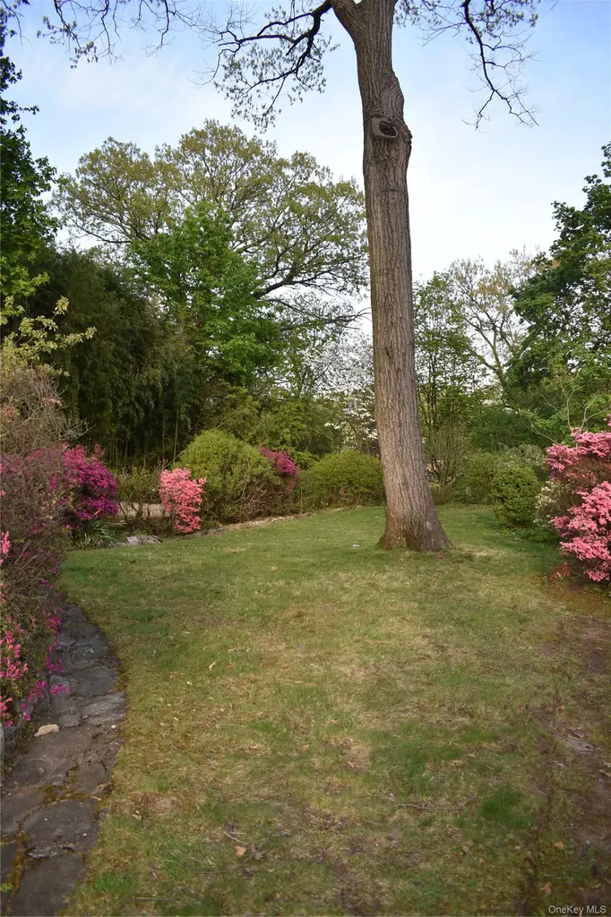 38 Gramercy Avenue Yonkers NY 10701