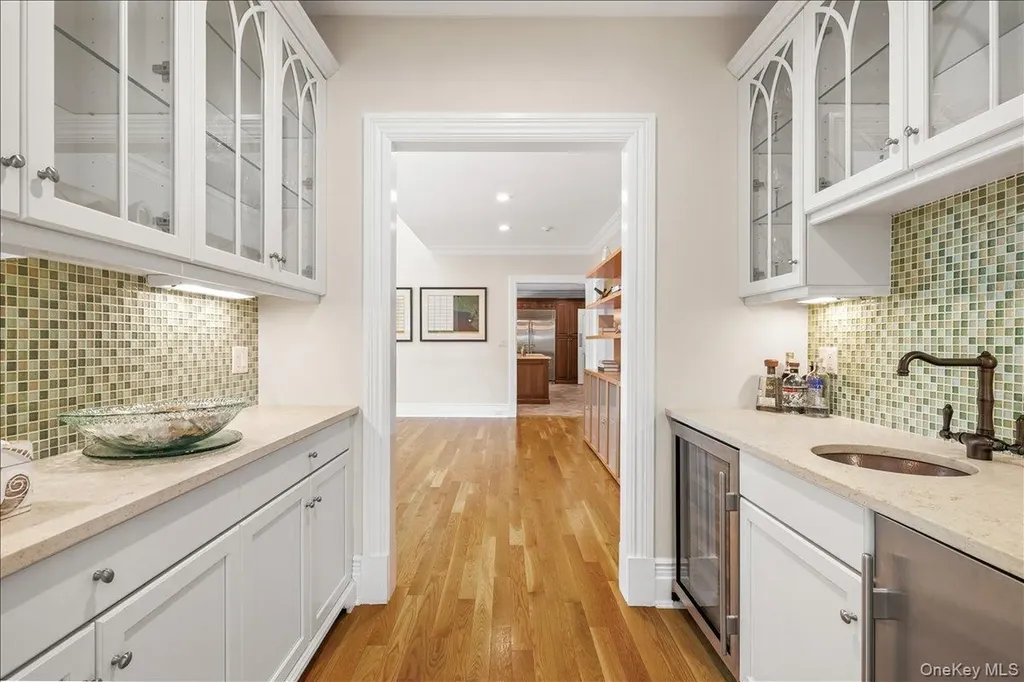 3 Split Tree Road Scarsdale NY 10583