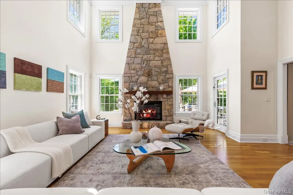 3 Split Tree Road Scarsdale NY 10583