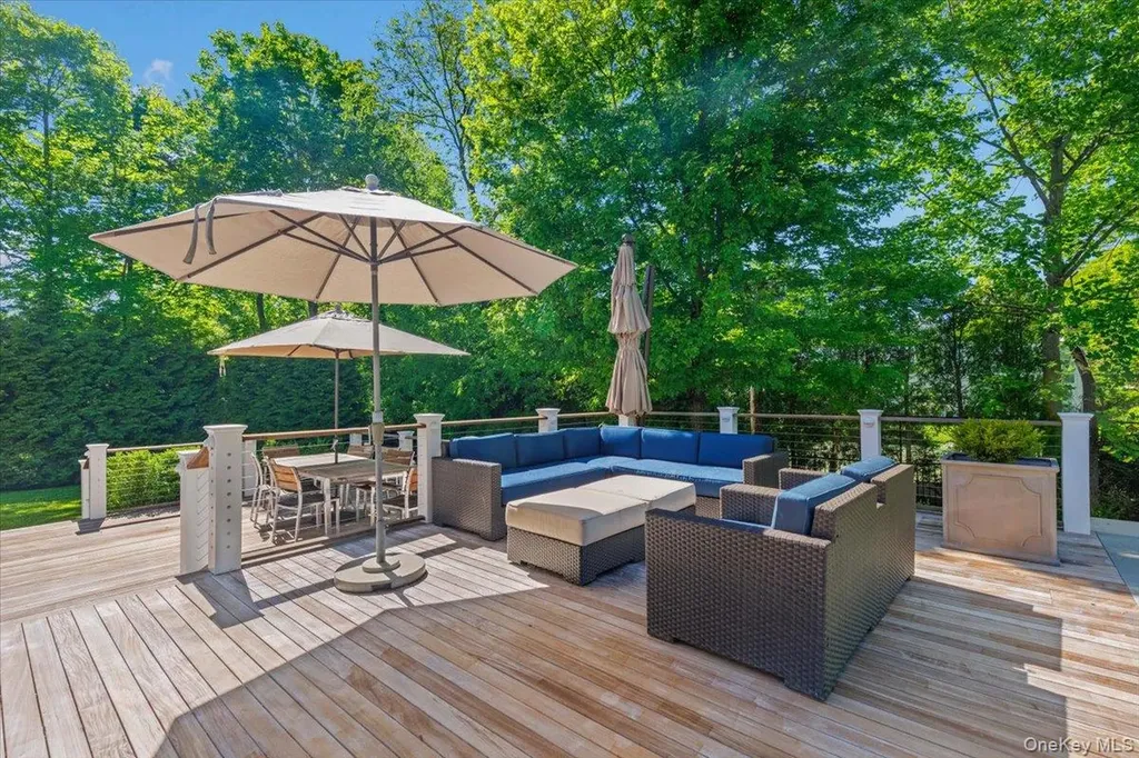 3 Split Tree Road Scarsdale NY 10583