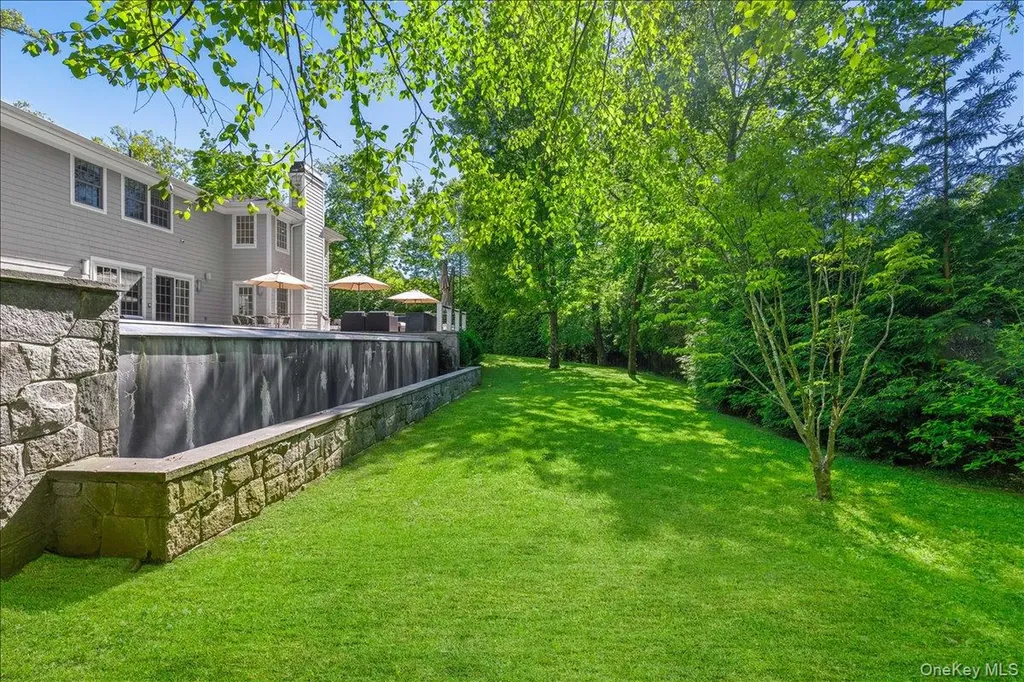 3 Split Tree Road Scarsdale NY 10583
