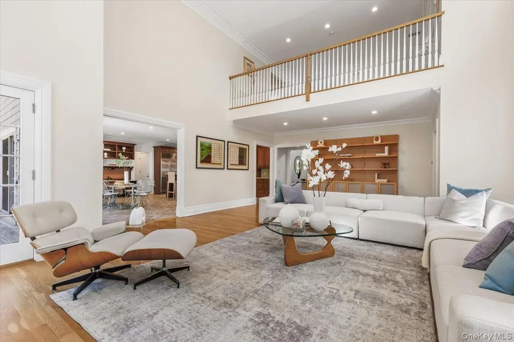 3 Split Tree Road Scarsdale NY 10583