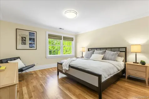 3 Split Tree Road Scarsdale NY 10583