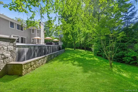 3 Split Tree Road Scarsdale NY 10583