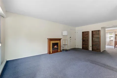 23 Dorset Court Yorktown Heights NY 10598