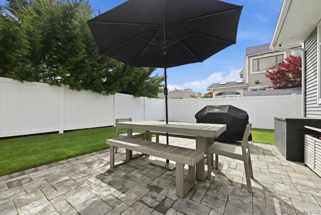 2667 Wynsum Avenue Merrick NY 11566