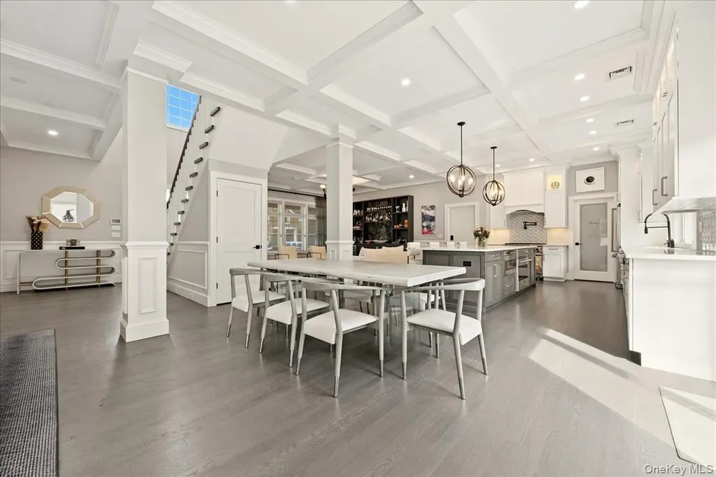 2667 Wynsum Avenue Merrick NY 11566