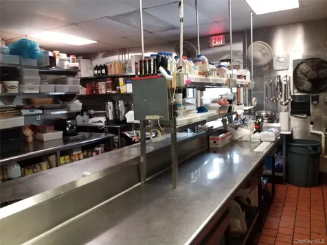 110 Round Hill Road Washingtonville NY 10992