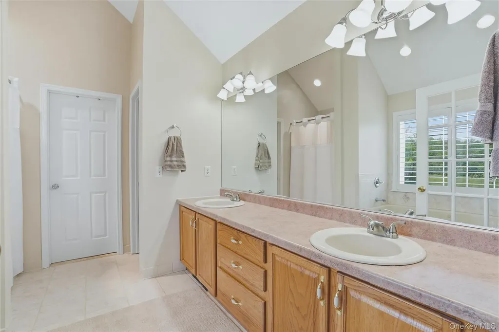 3 Jill Marie Circle Wallkill NY 12589