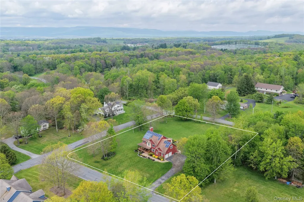 3 Jill Marie Circle Wallkill NY 12589