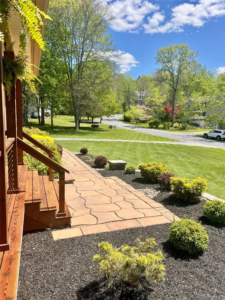 3 Jill Marie Circle Wallkill NY 12589