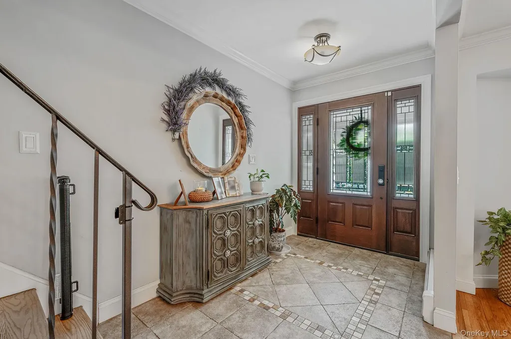 40 Boxwood Drive Kings Park NY 11754