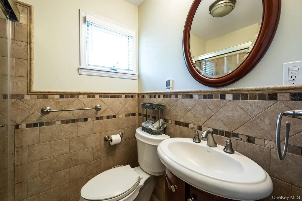 40 Boxwood Drive Kings Park NY 11754