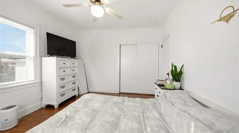 38-40 Ambrose Place Yonkers NY 10701