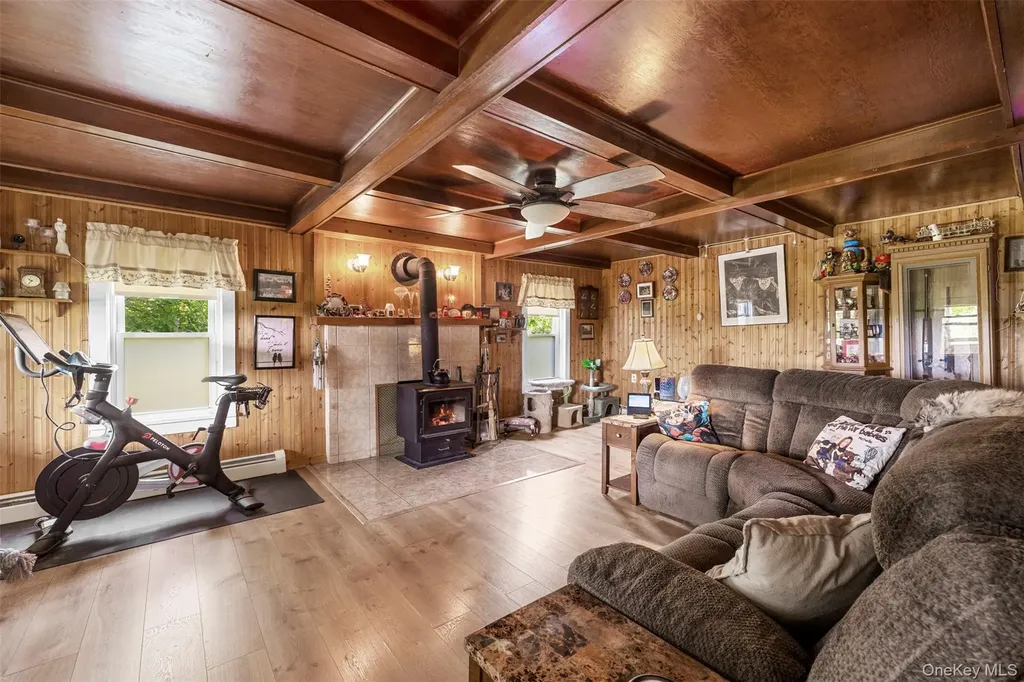 421 Orchard Drive Wallkill NY 12589