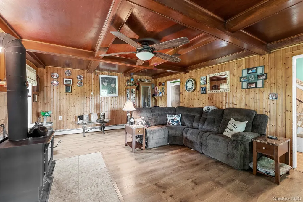 421 Orchard Drive Wallkill NY 12589