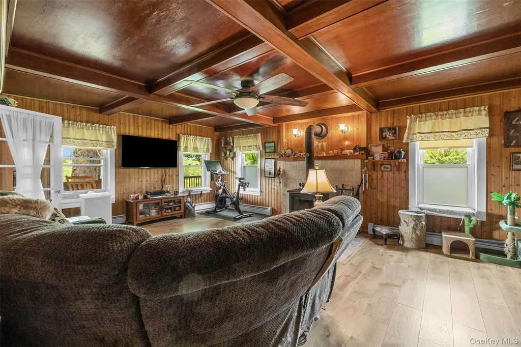 421 Orchard Drive Wallkill NY 12589