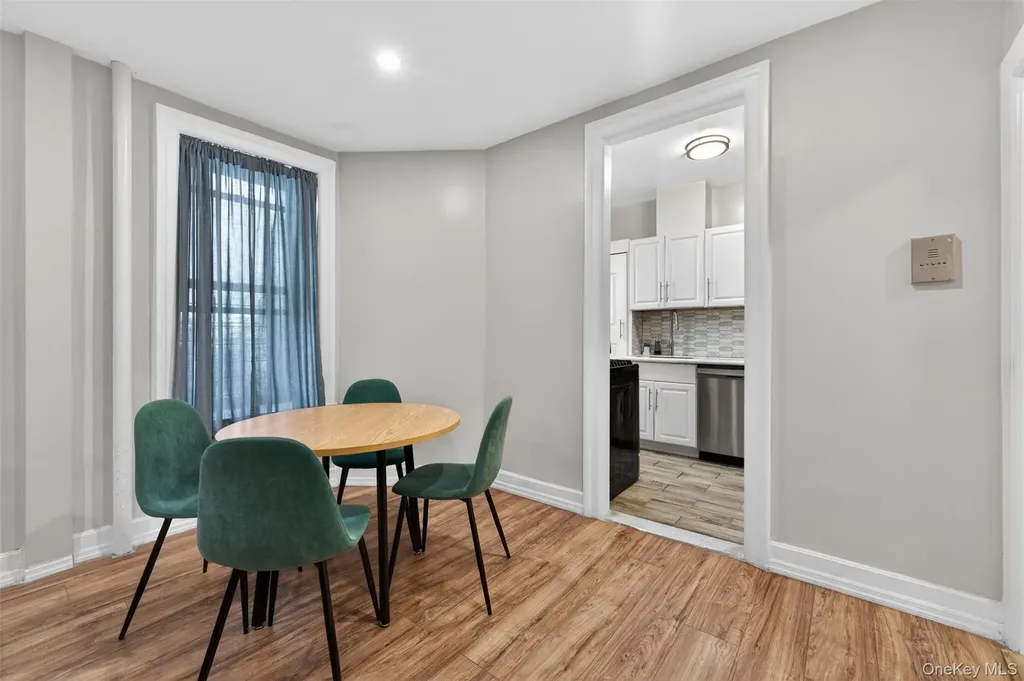 941 Jerome Avenue Bronx NY 10452