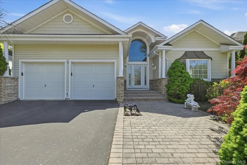65 Redan Drive Smithtown NY 11787