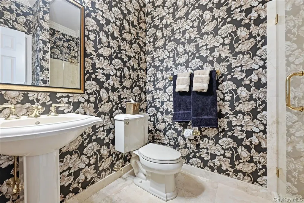 65 Redan Drive Smithtown NY 11787