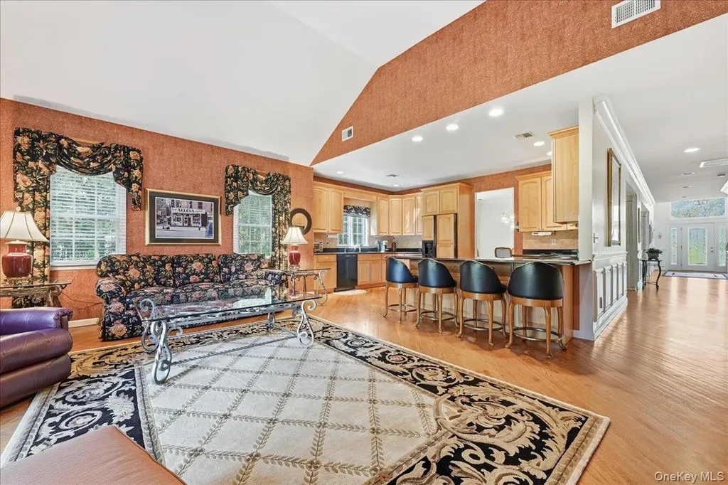 65 Redan Drive Smithtown NY 11787