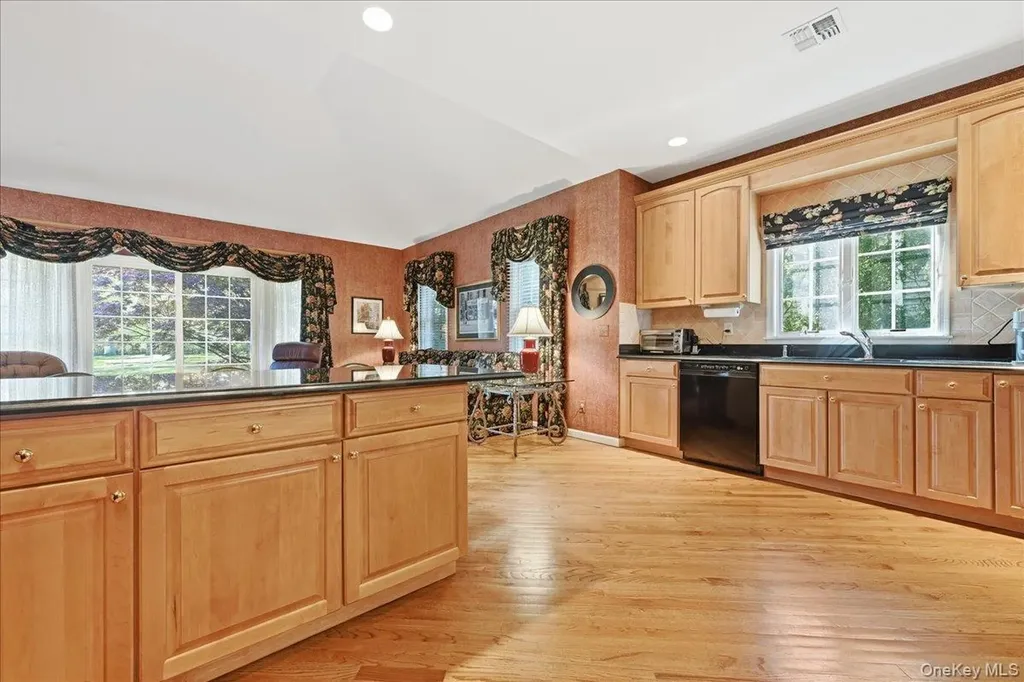 65 Redan Drive Smithtown NY 11787