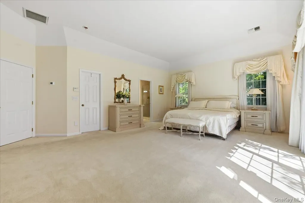 65 Redan Drive Smithtown NY 11787